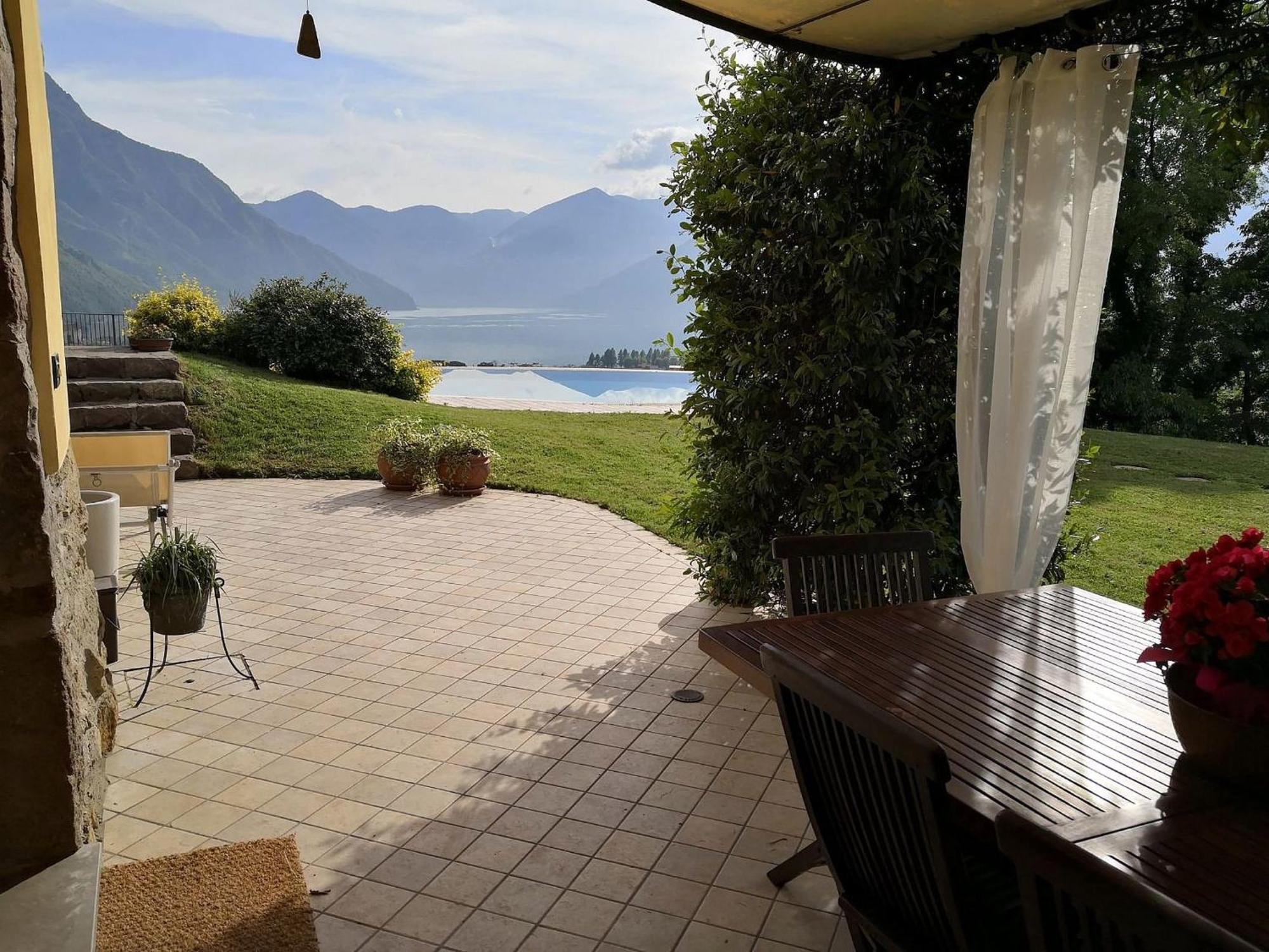 Villa In Pisogne With Pool Garden And Lake View Eksteriør bilde
