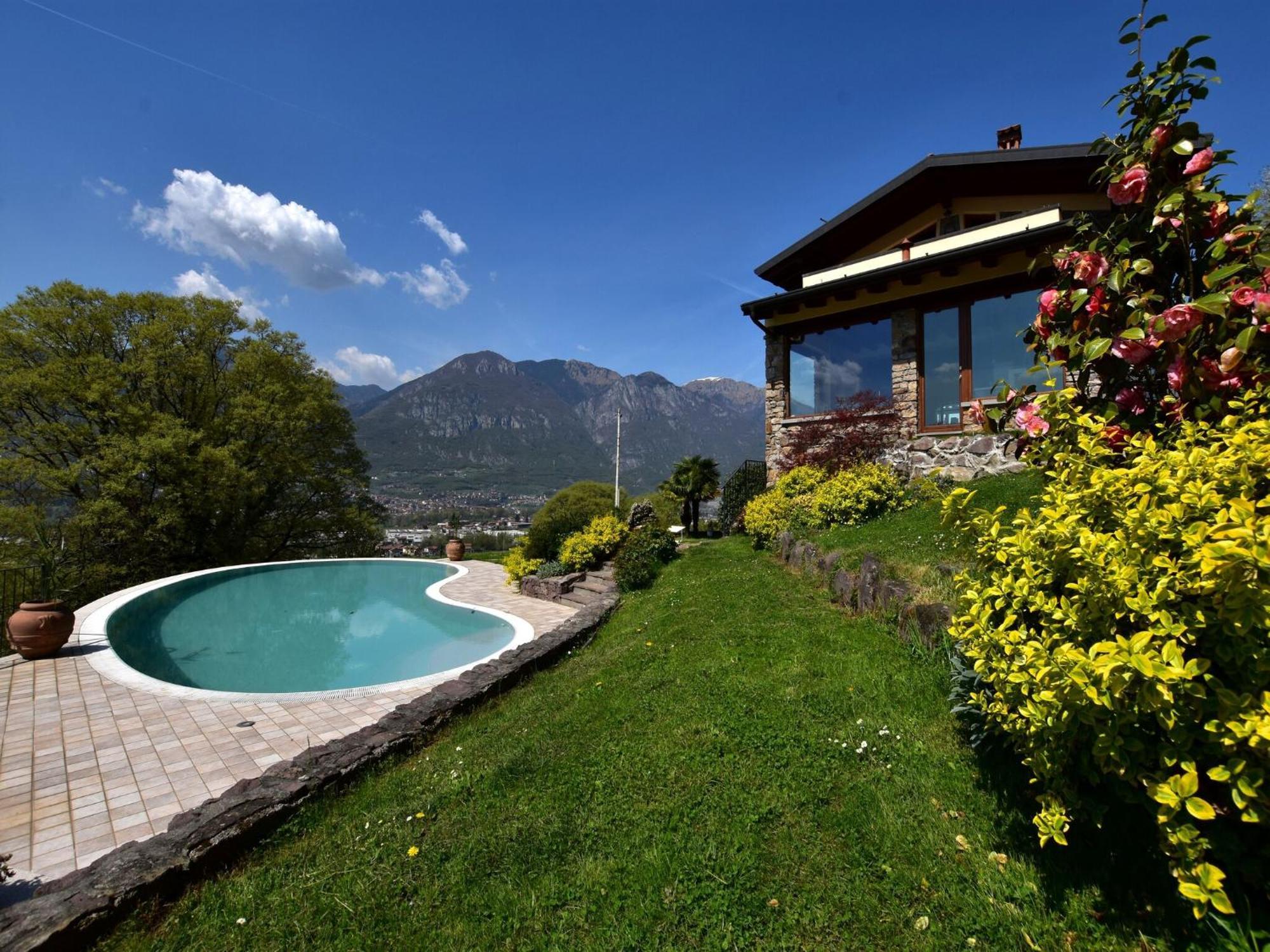 Villa In Pisogne With Pool Garden And Lake View Eksteriør bilde