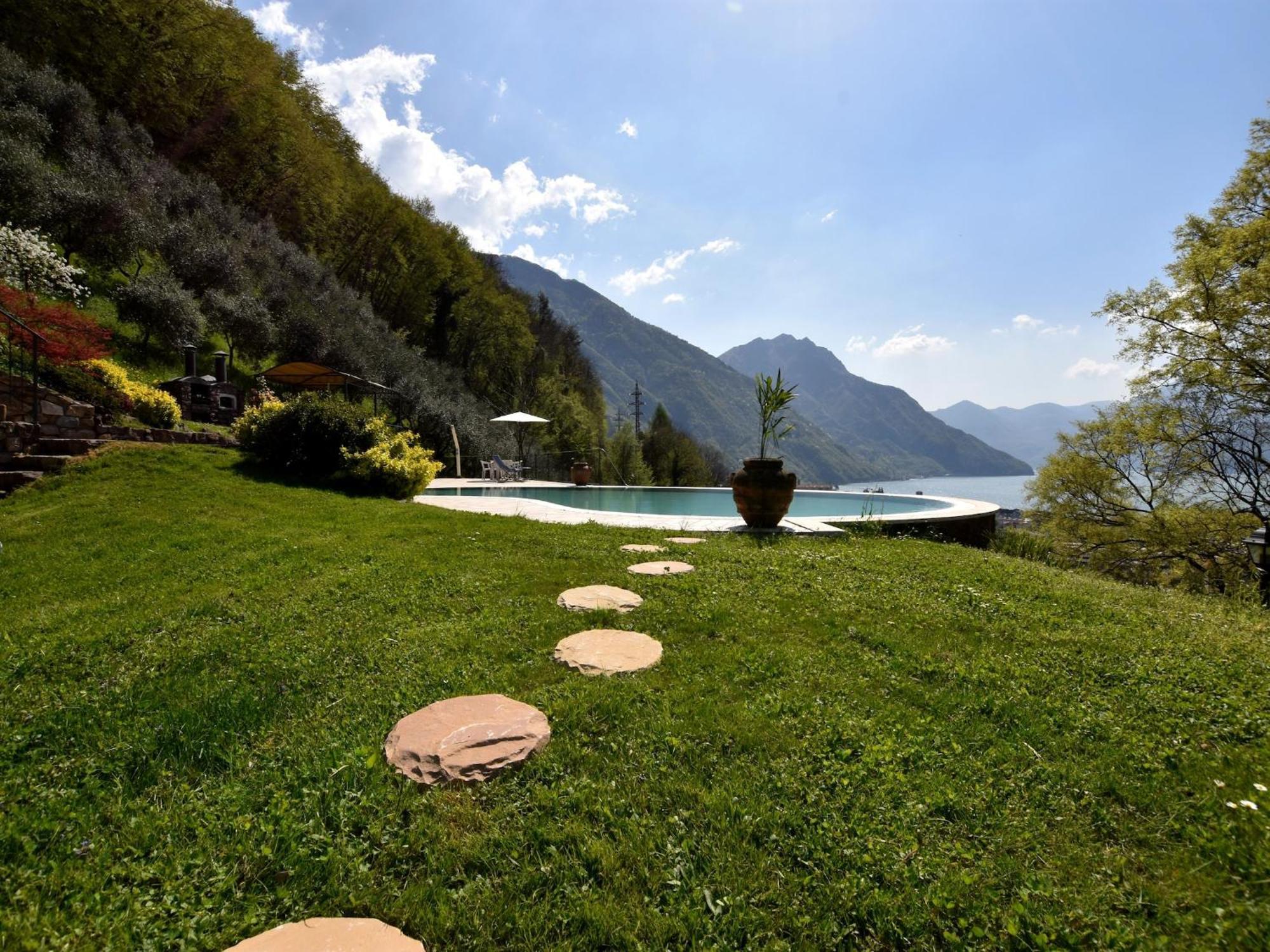 Villa In Pisogne With Pool Garden And Lake View Eksteriør bilde